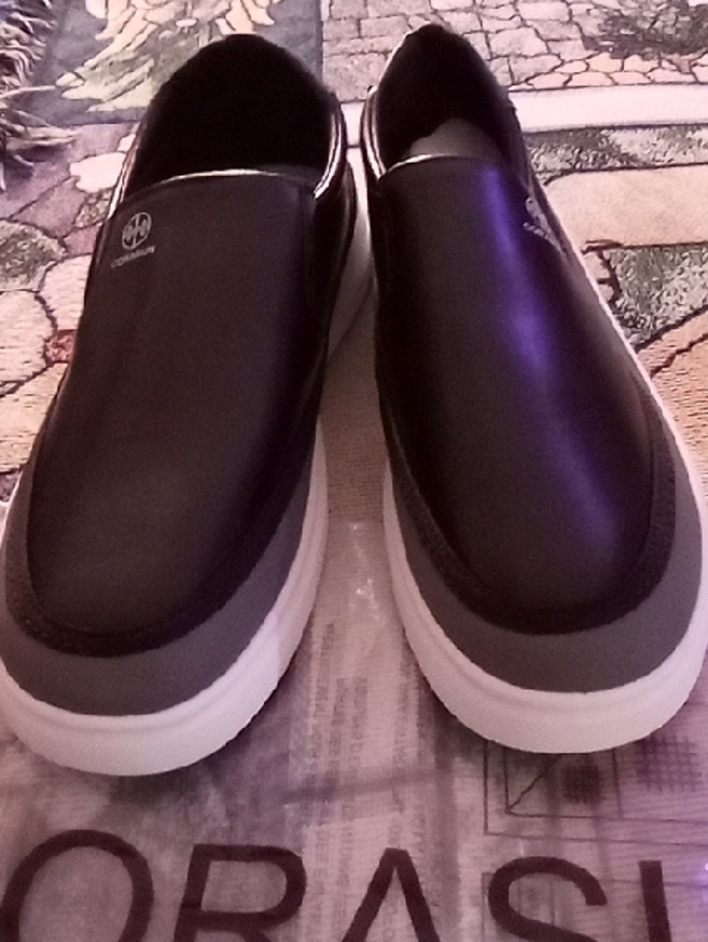 Casual Slip-On Loafers in Black and Gray by Unbranded